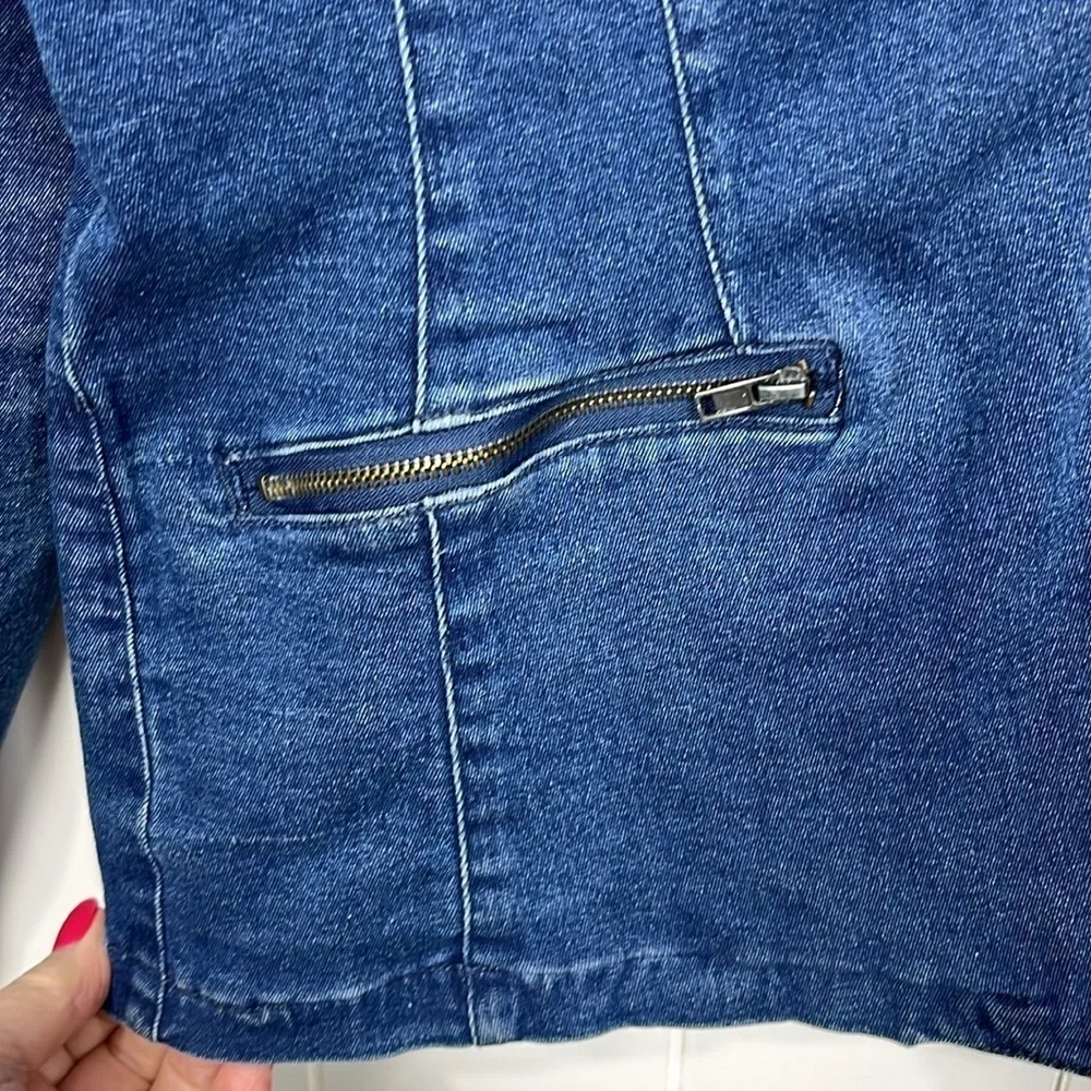 Helium Womens Denim Jacket L Dark Wash Open Front 1 Button Close Zip Pockets EUC